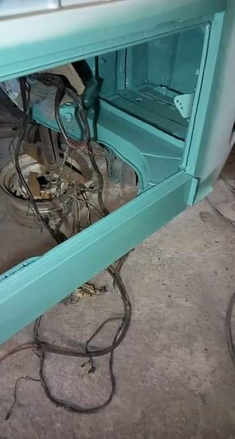 First turquoise paint coat